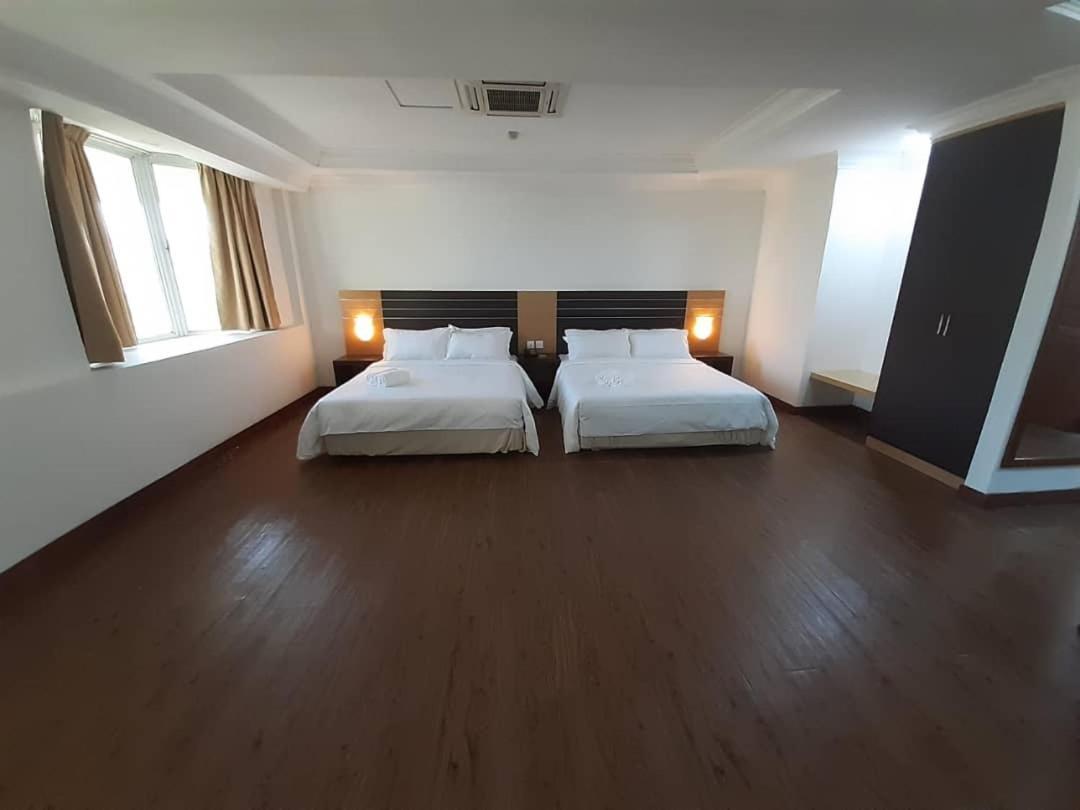 Sara Hotel Labuan Ngoại thất bức ảnh