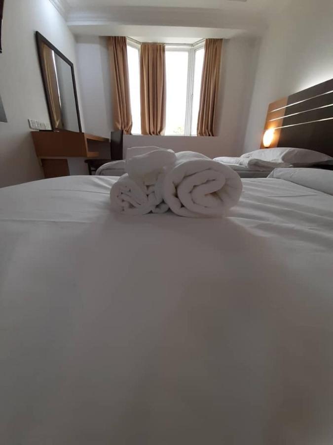 Sara Hotel Labuan Ngoại thất bức ảnh